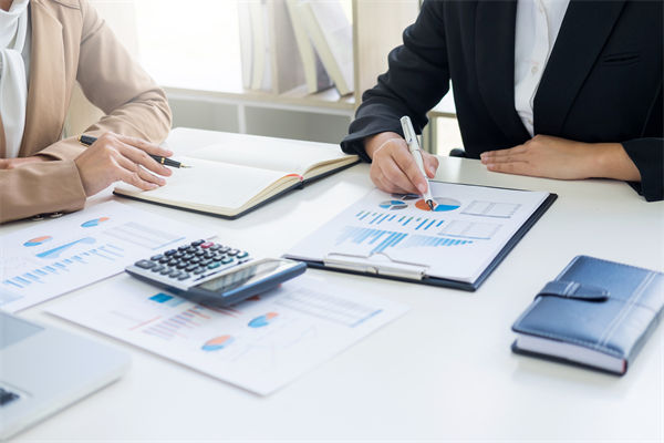 央行5月7日宣布降準降息，對企業(yè)薪酬績效的啟示