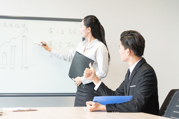 薪酬績效總難平衡，怎樣調(diào)整才能既控成本又激勵員工？